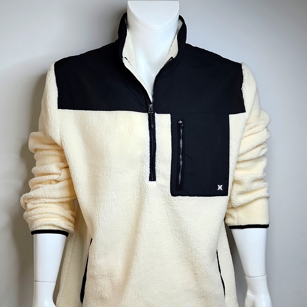 ÑHURLEY SHERPA (FAUX LAMB LOOK ALIKE) WARM SOFT SWEATER, BLACK & CREAM COLOR